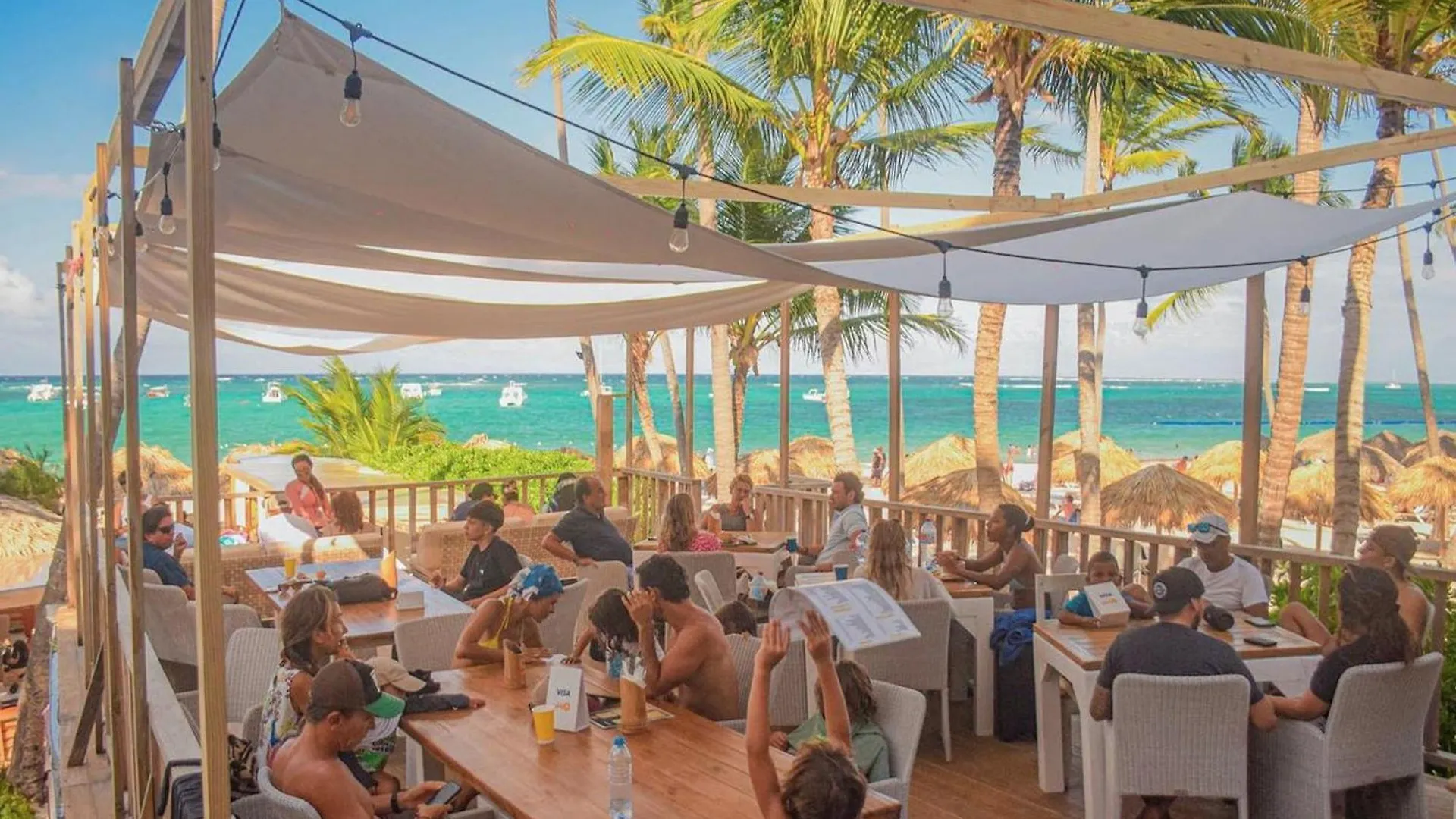 Los Corales Villas And Suites - Beach Club, Spa, Restaurants Punta Cana Hotel
