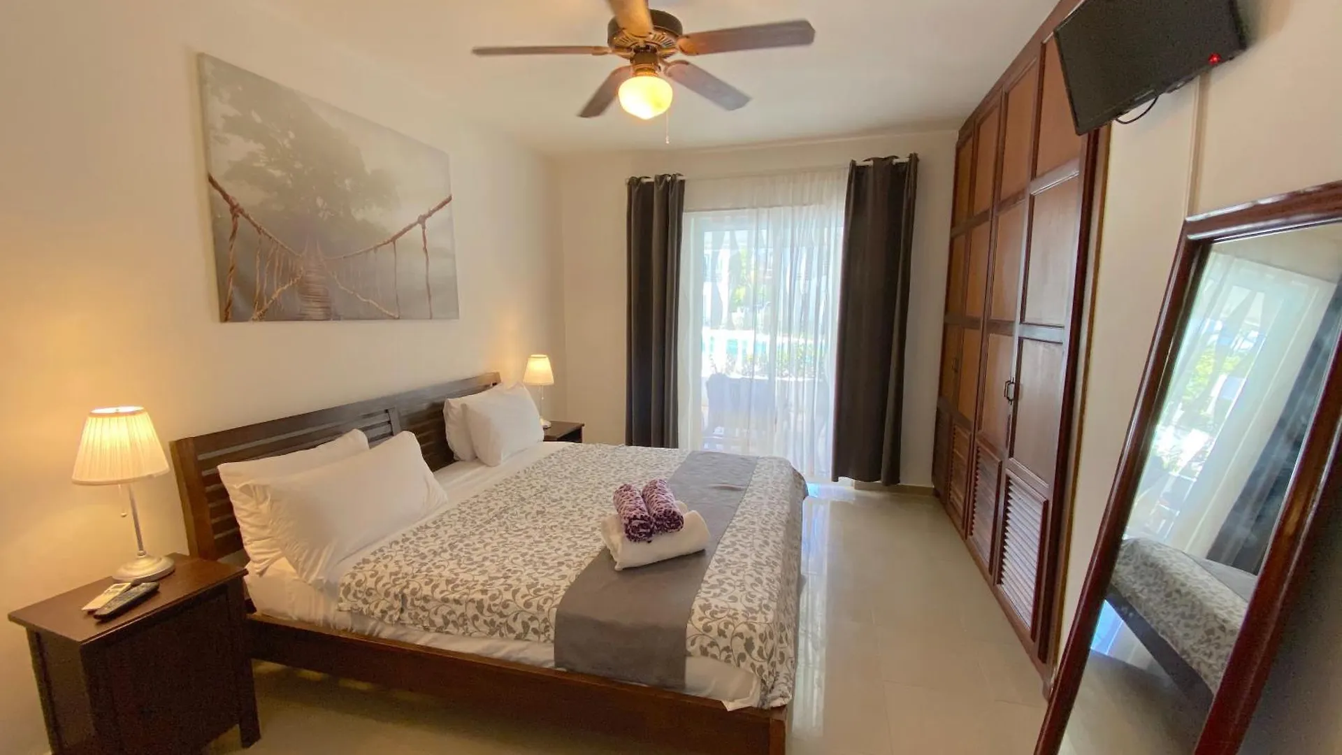 Los Corales Villas And Suites - Beach Club, Spa, Restaurants Punta Cana