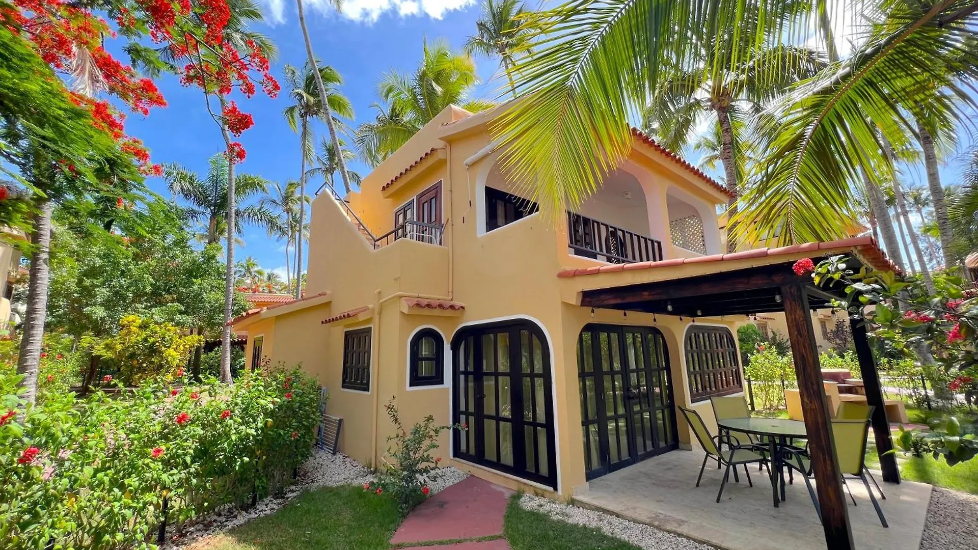 Hotel Los Corales Villas And Suites - Beach Club, Spa, Restaurants Punta Cana