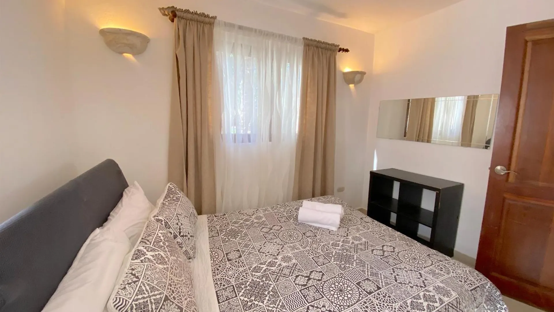 Los Corales Villas And Suites - Beach Club, Spa, Restaurants Punta Cana Dominican Republic
