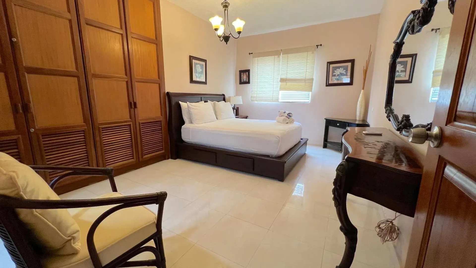 Los Corales Villas And Suites - Beach Club, Spa, Restaurants Punta Cana
